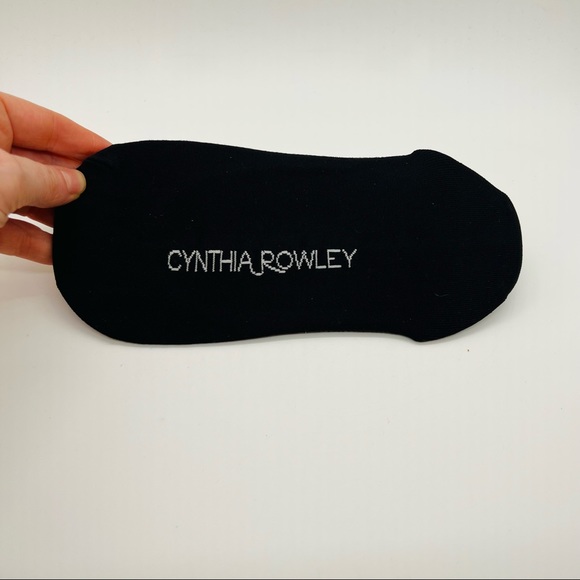 NWT Cynthia Rowley No Show Socks Women’s 6-10 - Picture 2 of 4